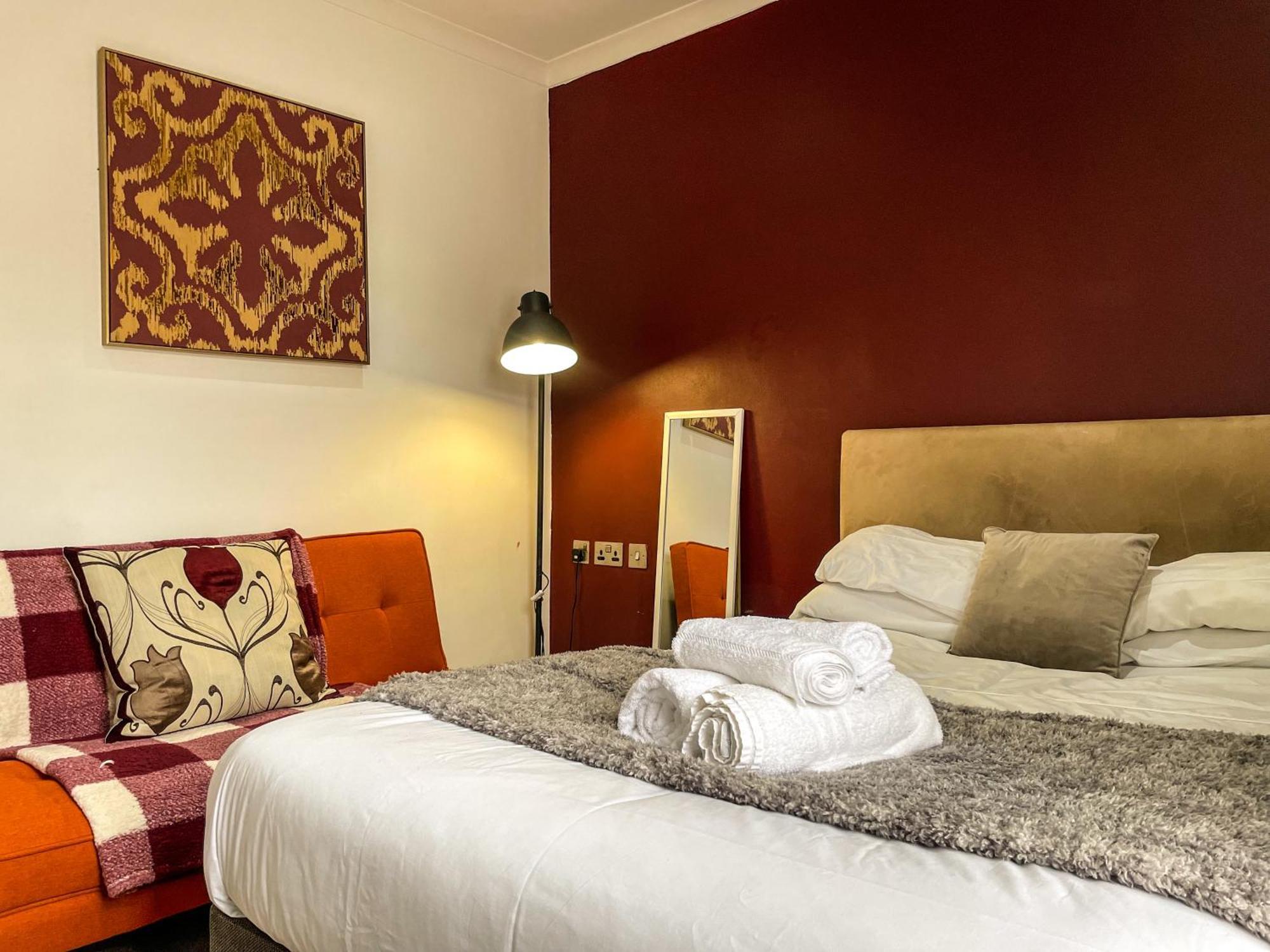 Victorian Refuge-City Centre-3Bedroom House แคนเทอร์เบอรี ภายนอก รูปภาพ